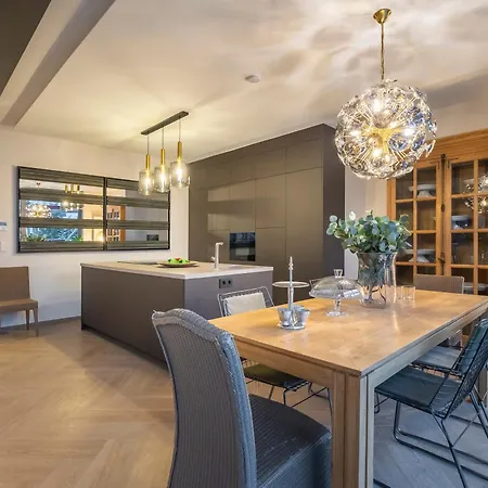 Villa Come Apartment